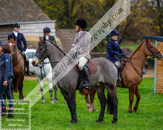 VWH181124-017